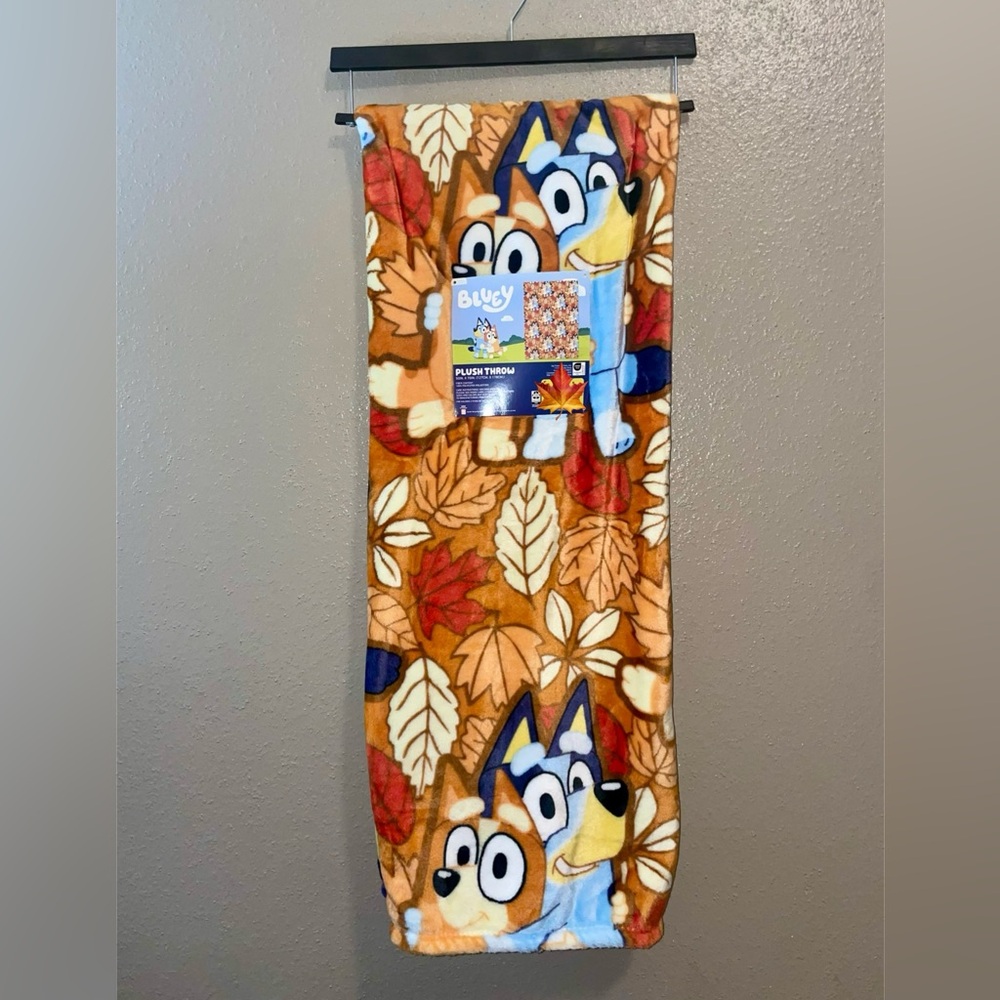 Bluey Fall Throw